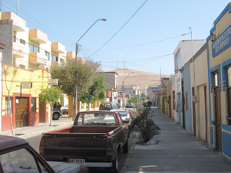 Calle Lynch, vista al cerro