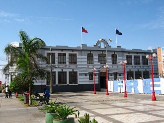 Das
                            Rathaus von Arica (municipalidad)