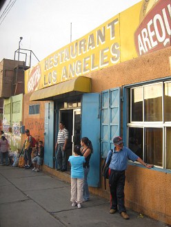 Panamericana, restaurante "Los
                        Angeles"