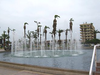 Plaza Mackenna, la fontana grande