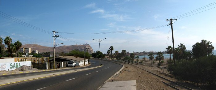 Chile-Allee, Sicht in Richtung Sden
                            auf den Morroberg, Panorama