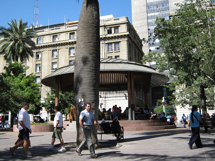 Plaza de Armas en Santiago de Chile,
                          pabelln