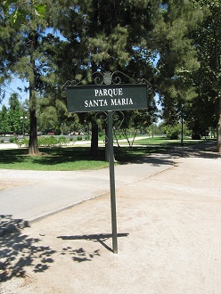 Ein Park heisst
                          "Heilige-Maria-Park"