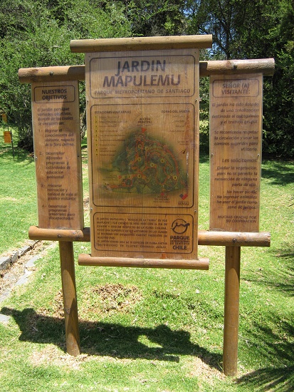 Botanischer Garten
              "Mapulemu", die grosse Hinweistafel