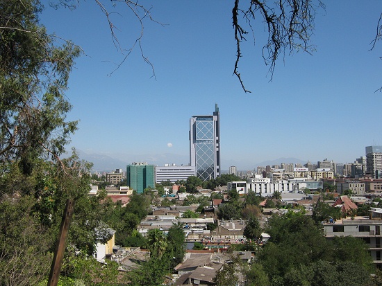 Aussicht auf Santiago de Chile 01 mit
                          Mond