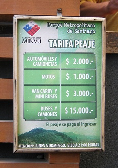 Placa en la estacin de peaje con las
                          tarifas