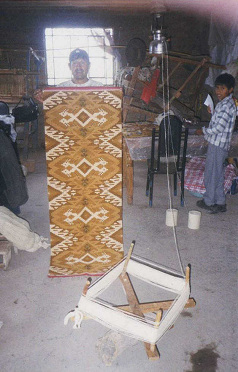 Ciriaco Sosa con tapiz