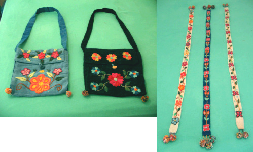 Kunsthandwerk aus Ayacucho: bestickte Taschen
und Bänder Kunsthandwerk aus Ayacucho: bestickte Taschen und
Bänder