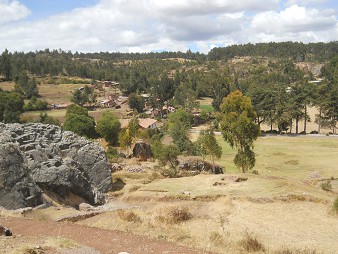 The rock of stairs and thrones "Chinchana grande" (rock of stairs)  02