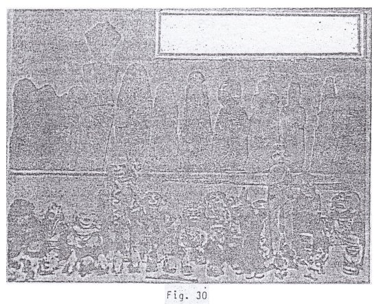 Fig.
                                30: Acambaro, figuras humanas en
                                arcilla