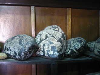 Steine
                            mit Linien von Nasca