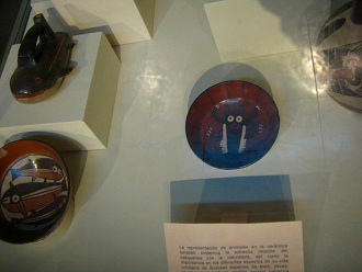 Plate with the painting of a
                                    god