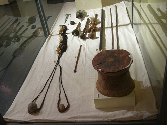 Weapons of Wari culture