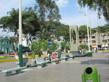Zentralpark von Jesus Maria mit
                          Familiendenkmal