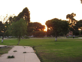 Jesus Maria, Park "Campo de
                          Marte", Sonnenuntergang 03