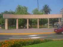Kennedy-Park, Osteingang