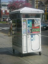 Miraflores, Avenida Palma, puesto de
                      relojero