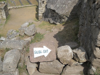 Placa indicador como son tpicos en Machu
                    Picchu