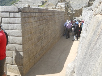 Machu Picchu: el muro superior del templo del
                    sol, primer plano 1