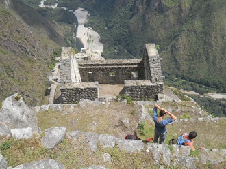 Bajada de Huaynapicchu: casita con vista al
                    valle