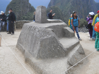 Machu Picchu: Der Sonnenuhr-Stein 04