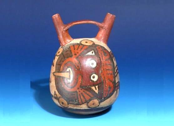 Ein Knig in Form eines
                          Keramikgefss der Nasca-Keramik