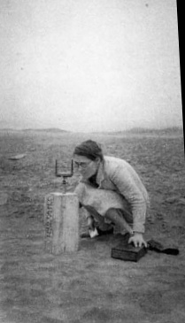 Maria Reiche in 1942
                        at measuring work in Pachacamac near Lima