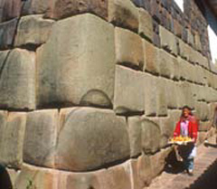 Muro incaico en
                          Cusco (01)