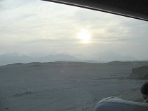 Fue en la regi�n de Trujillo (provincia La
                        Libertad) donde apareci� el sol de la neblina
                        eterna