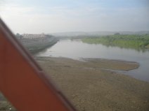 Panamericana in Nord-Peru, Fluss�berquerung
                        vor Tumbes (02)