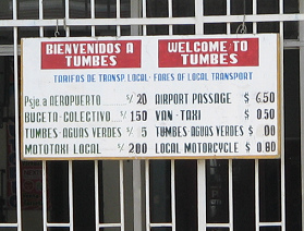 Terminal de bus de CIFA en Tumbes, placa
                          de precios de taxis, primer plano