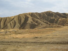 Panamericana Norte zwischen Zorritos und Mancora,
            W�stenberge wie eine Mondlandschaft