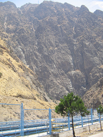 Sicht auf eine weitere Bergkette (02)