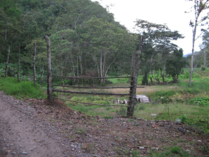 Ein Tor ohne Scharnier