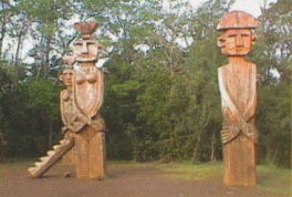 Temuco, el
              Cerro �ielol con estatuas