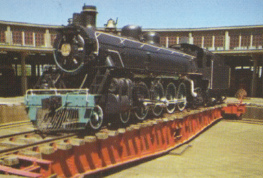 Temuco, el
              museo ferroviario "Pablo Neruda", aqu� una
              locomotora de vapor