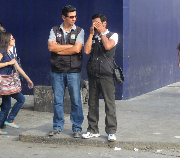 Serenazgo nacista nazi de Los Olivos en
                            la Panamericana sin ambulantes 01 primer
                            plano